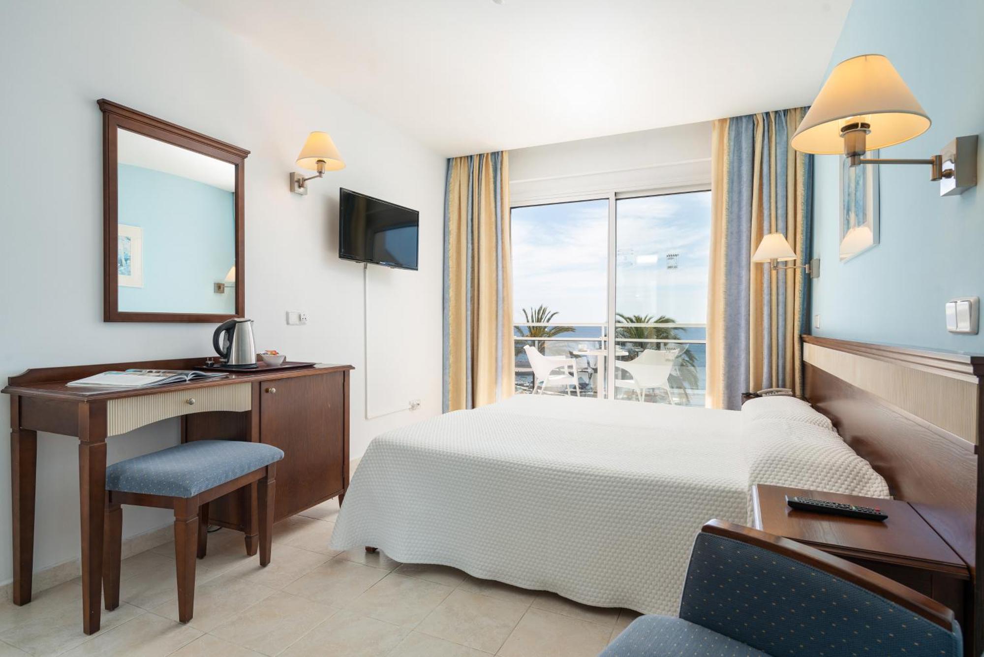 Hotel Cala Bona Cala Bona  Room photo