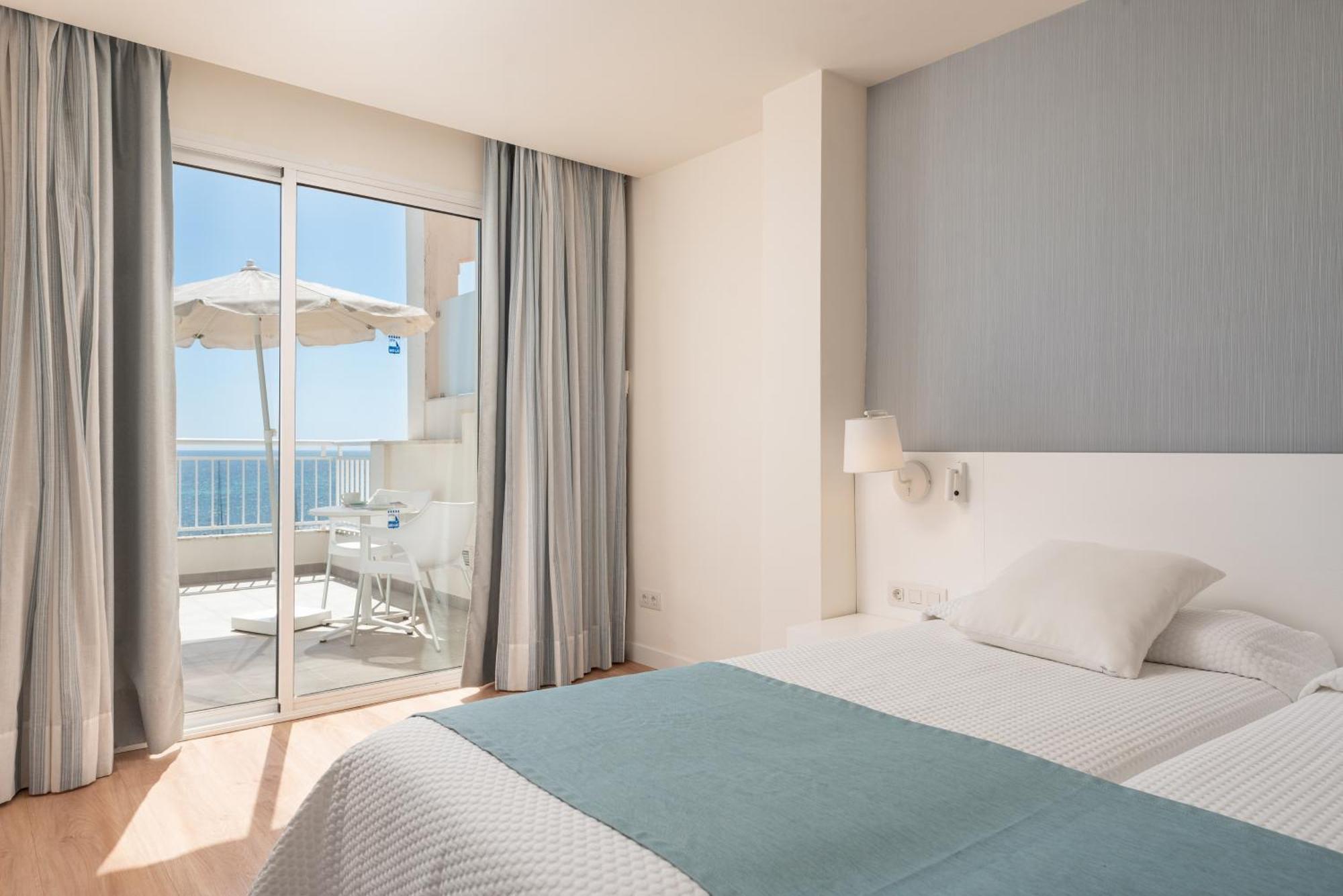 Hotel Cala Bona Cala Bona  Room photo