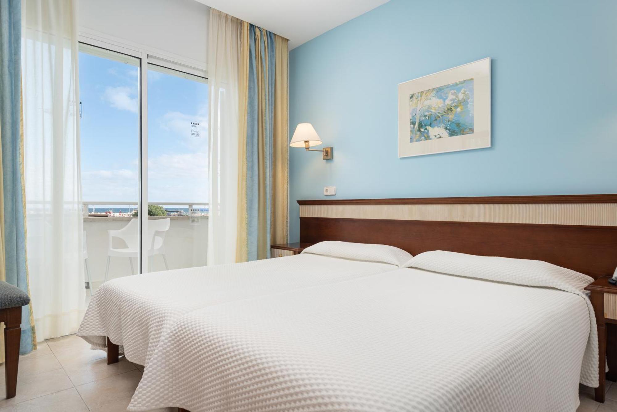 Hotel Cala Bona Cala Bona  Room photo